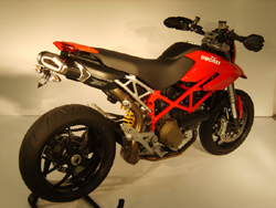 zard(ザード) DUCATI ハイパーモタード スリップオンサイレンサー